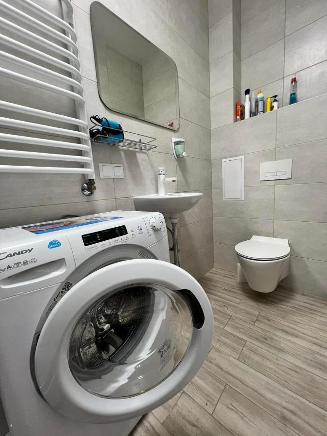 Transfer Apartament І.Franka 59 Lviv Exterior foto